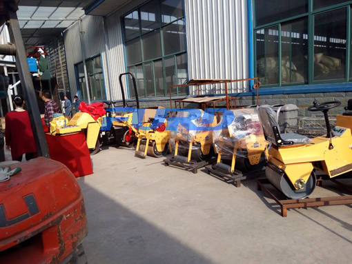 福瑞得機(jī)械座駕壓路機(jī)，手扶壓路機(jī)，小型灌縫機(jī)，井蓋切割機(jī)及時(shí)發(fā)貨